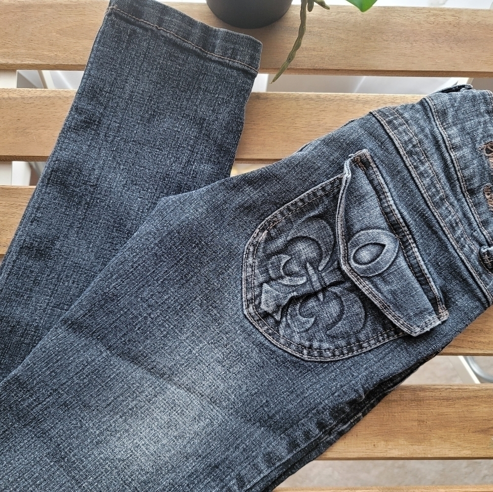 Bubblegum Women's Stretch Mid Rise Denim Size 4